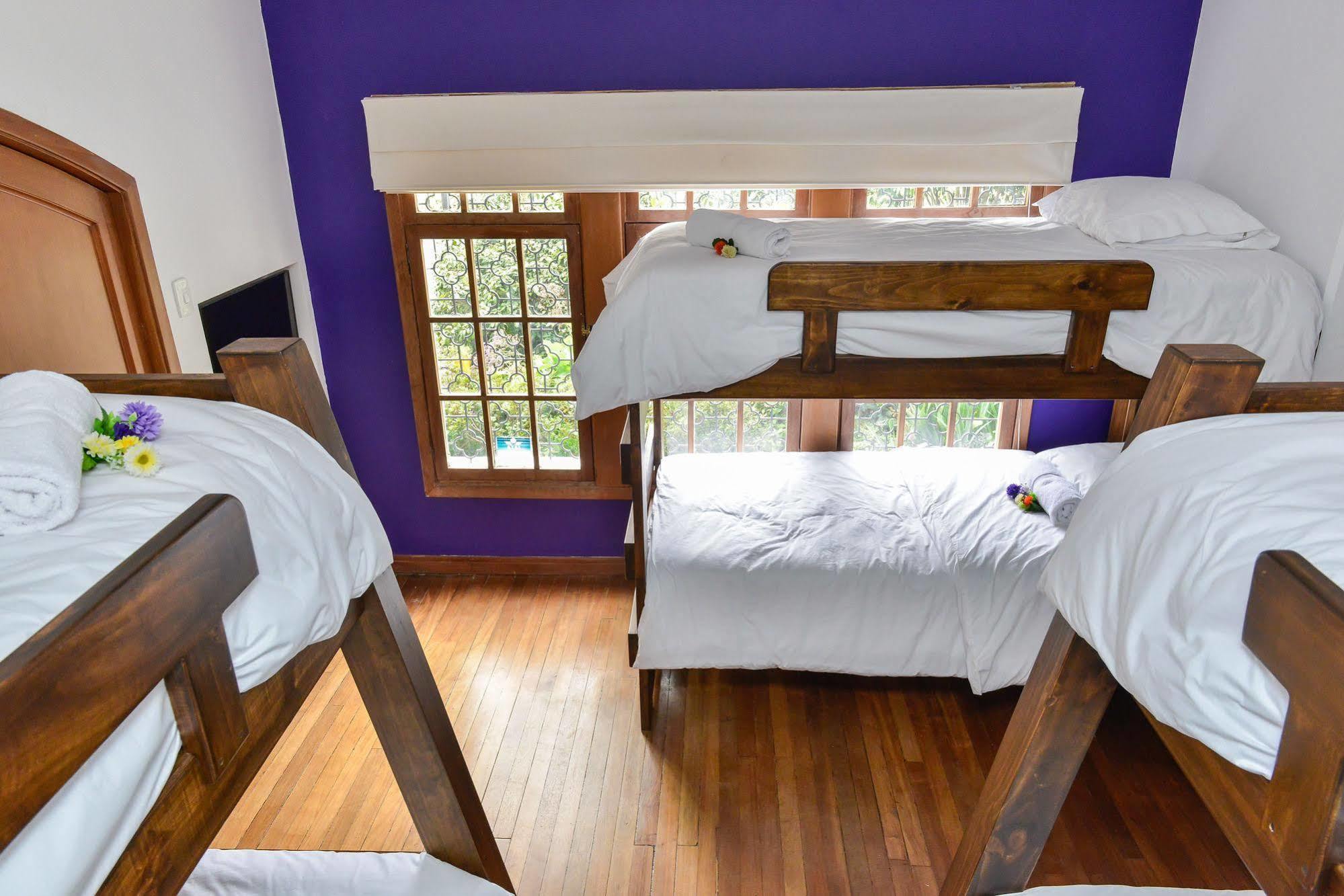 Mi Llave Hostels Bogotá Exteriör bild