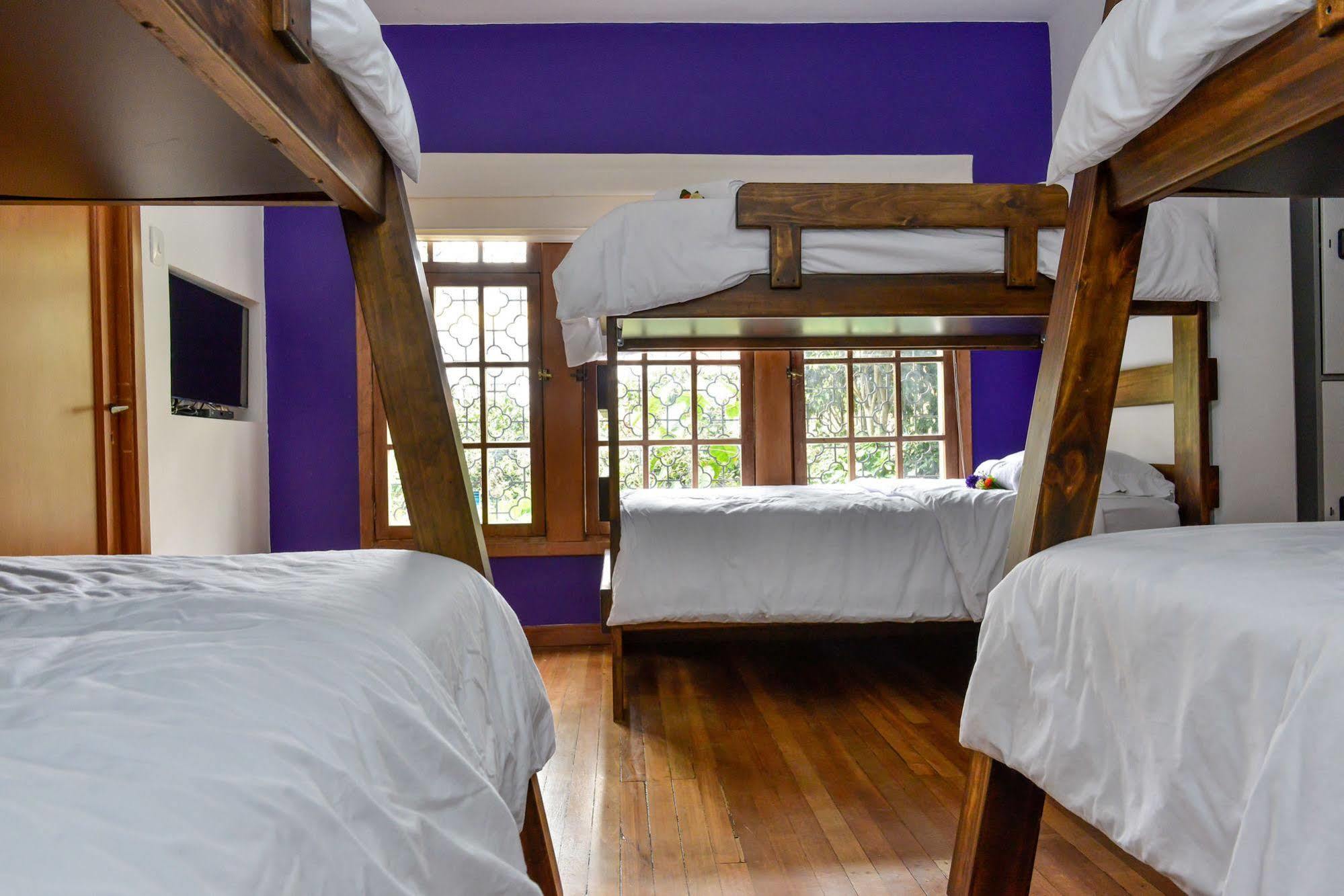 Mi Llave Hostels Bogotá Exteriör bild